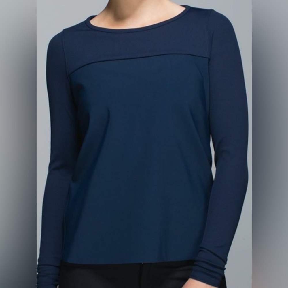 Lululemon Out of This World Long Sleeve Tech‎ Inkwell Top Size 6